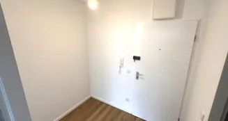 von_poll_real_estate_property_26457001_image_2