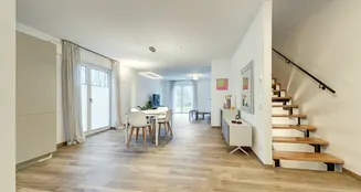 von_poll_real_estate_property_25457034_image_4