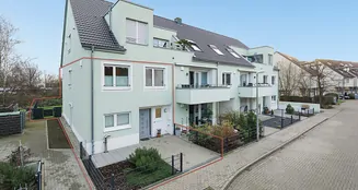 von_poll_real_estate_property_25457034_image_0