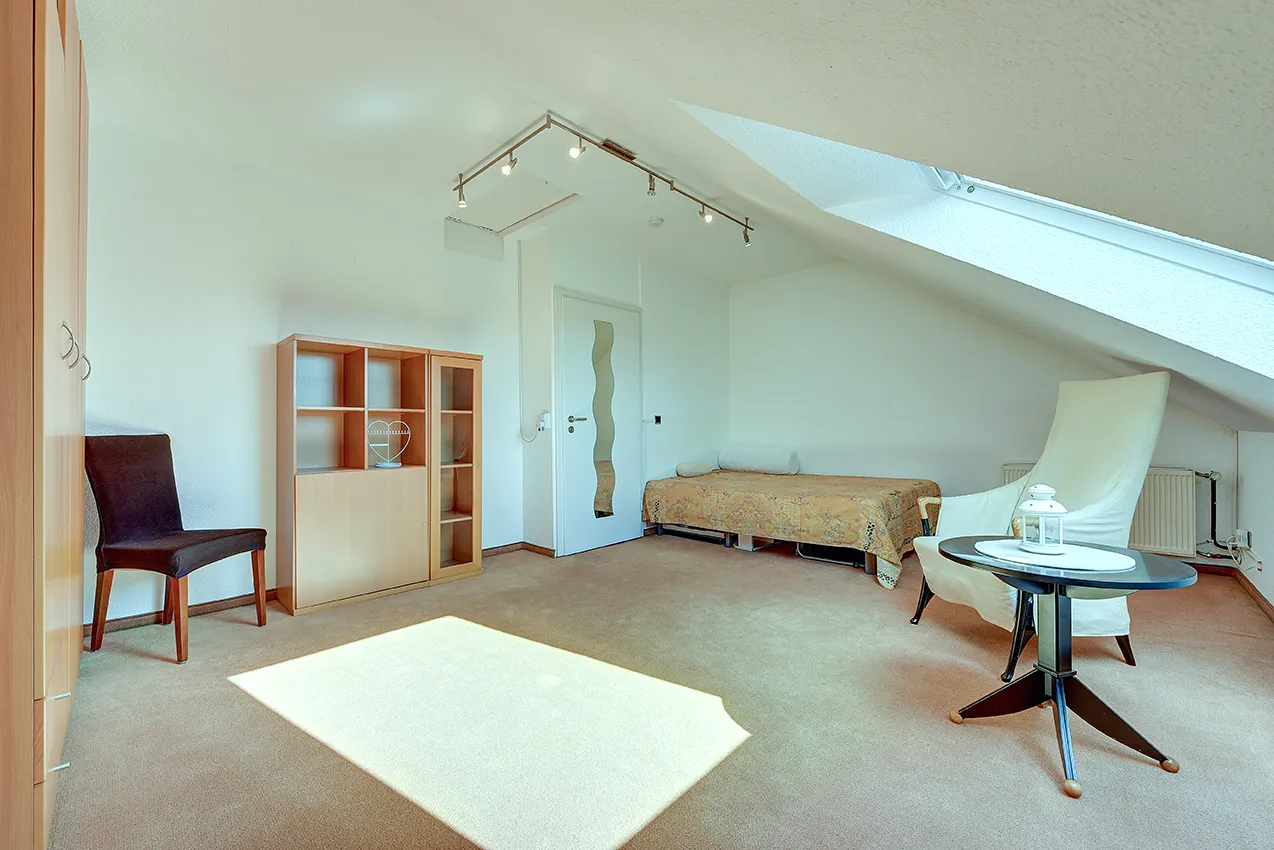 Zimmer 2 im Dachgeschoss