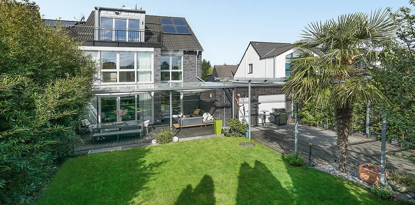 von Poll Immobilien GmbH