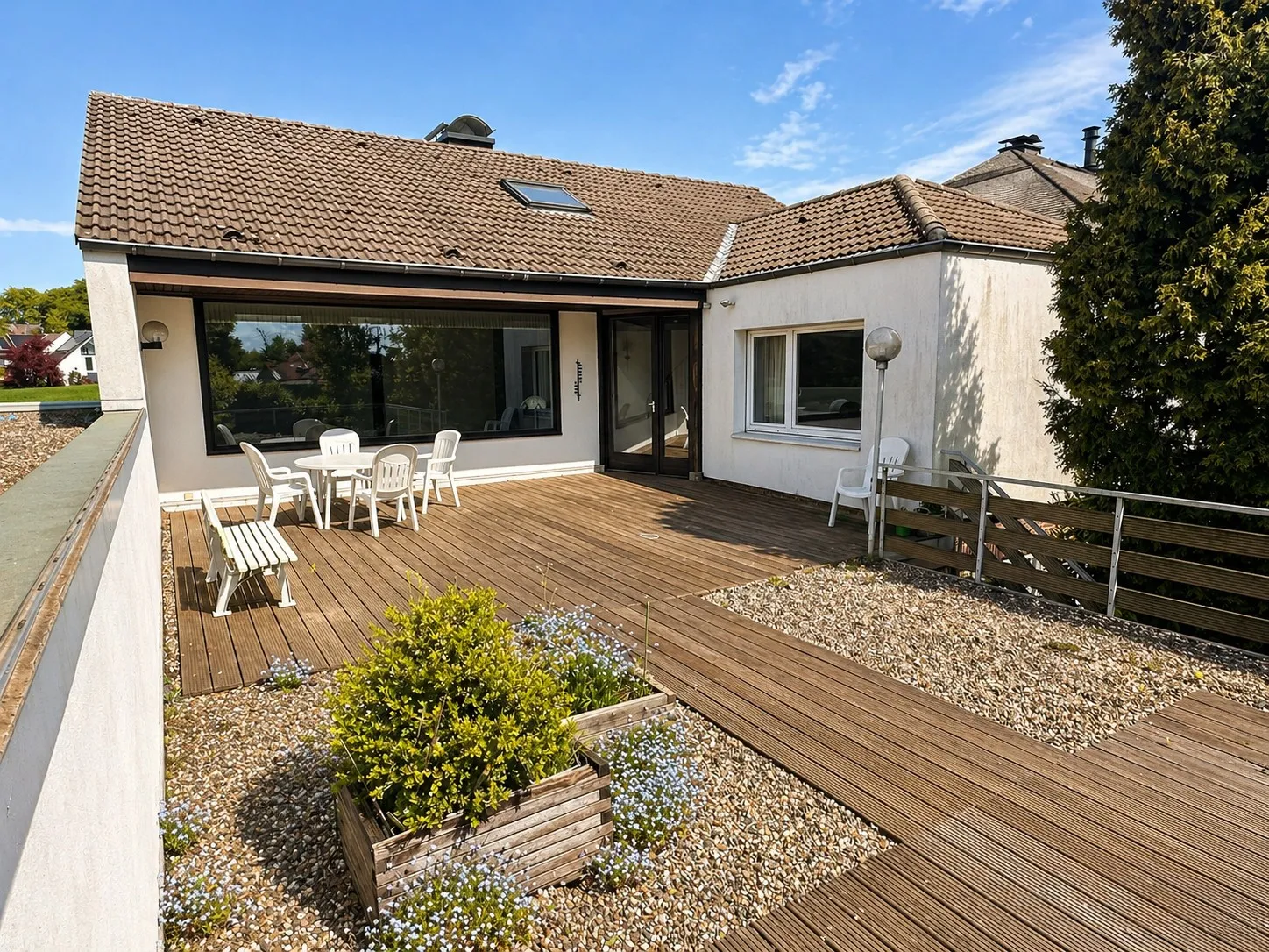 Terrasse mit ca. 69 m²