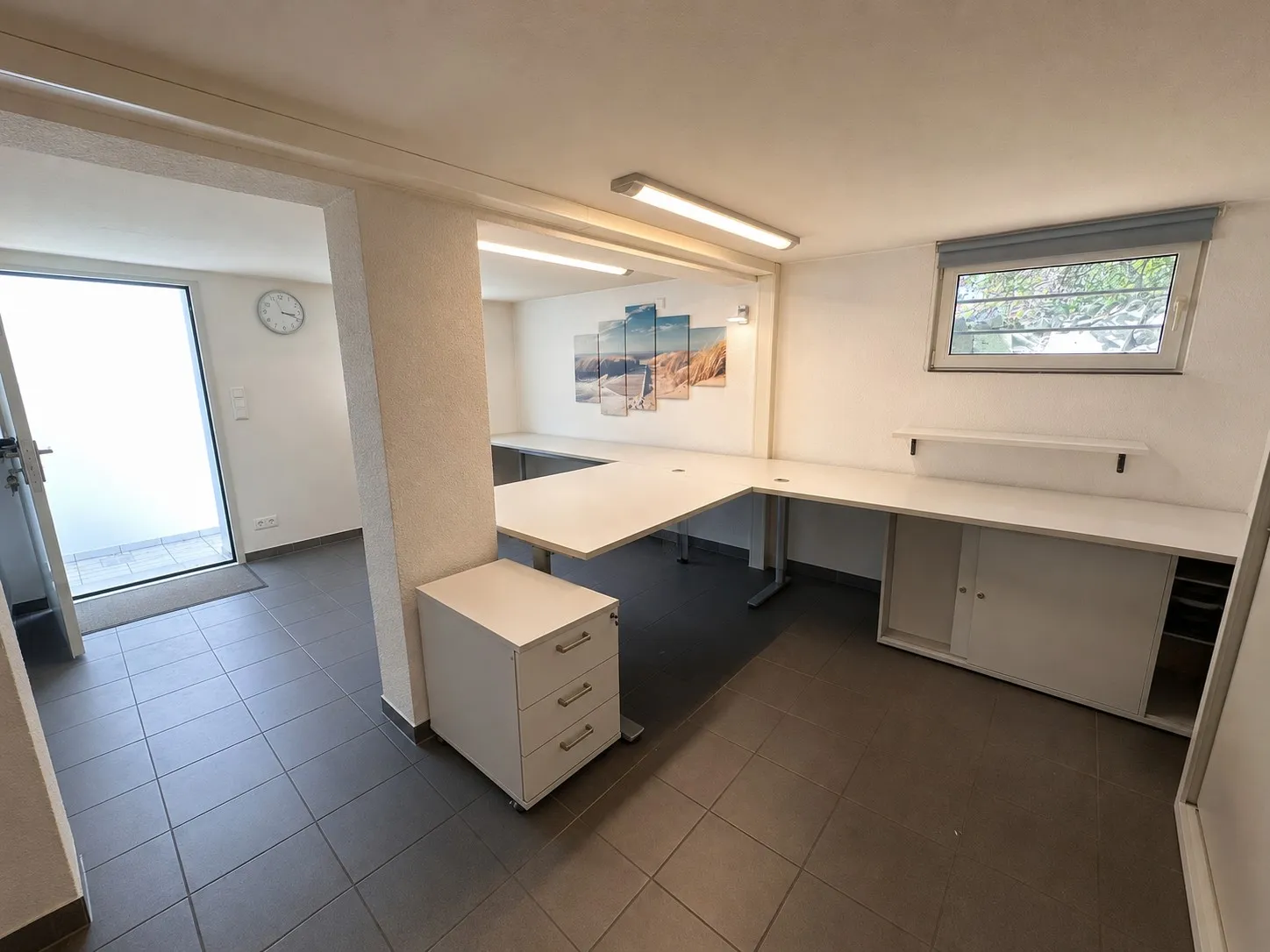 Arbeitszimmer im Keller