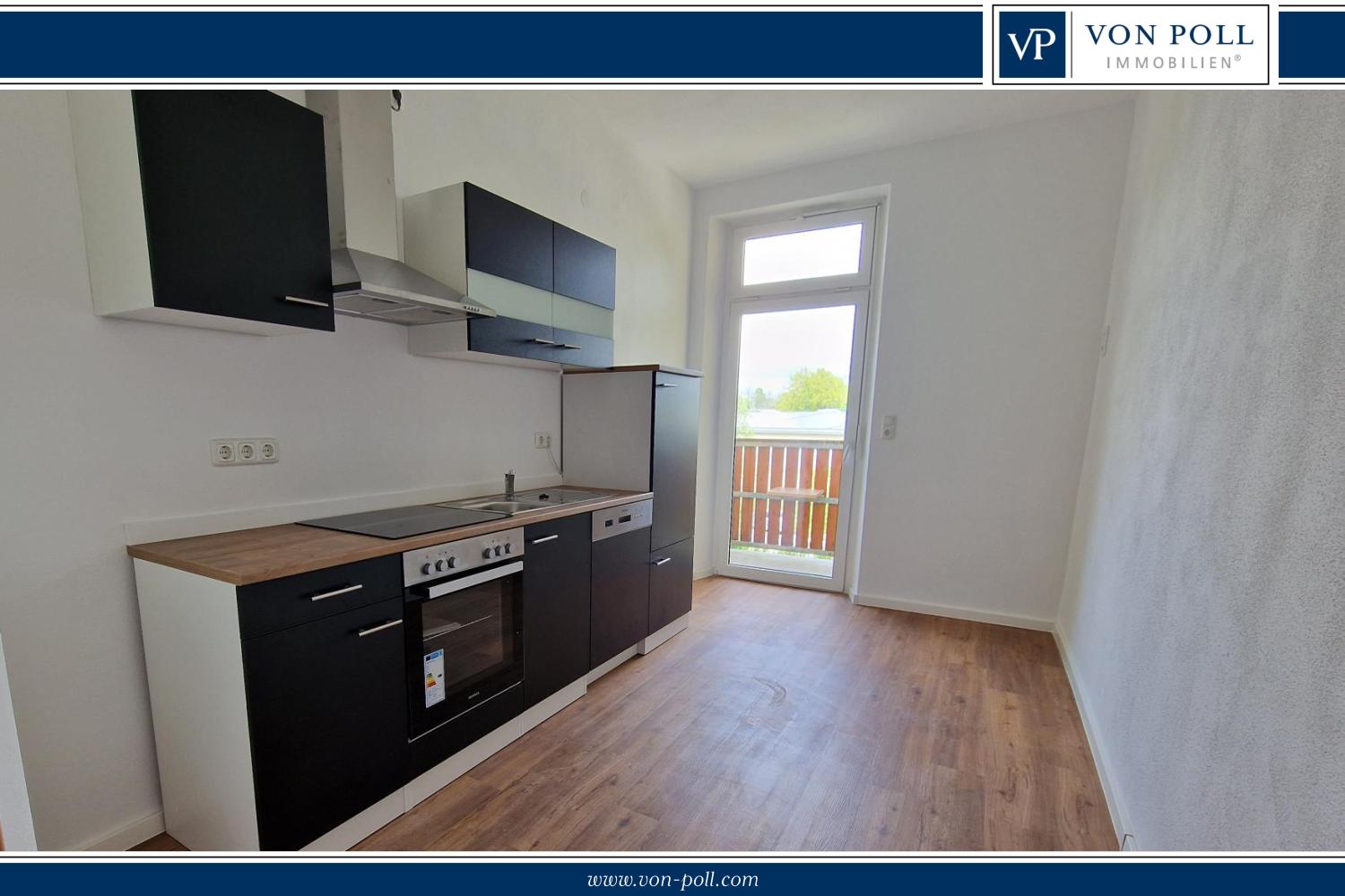 Sehr schöne 100 m²-Wohnung mit Einbauküche und zwei Balkonen!