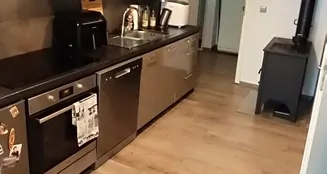 von_poll_real_estate_property_25468011_image_4