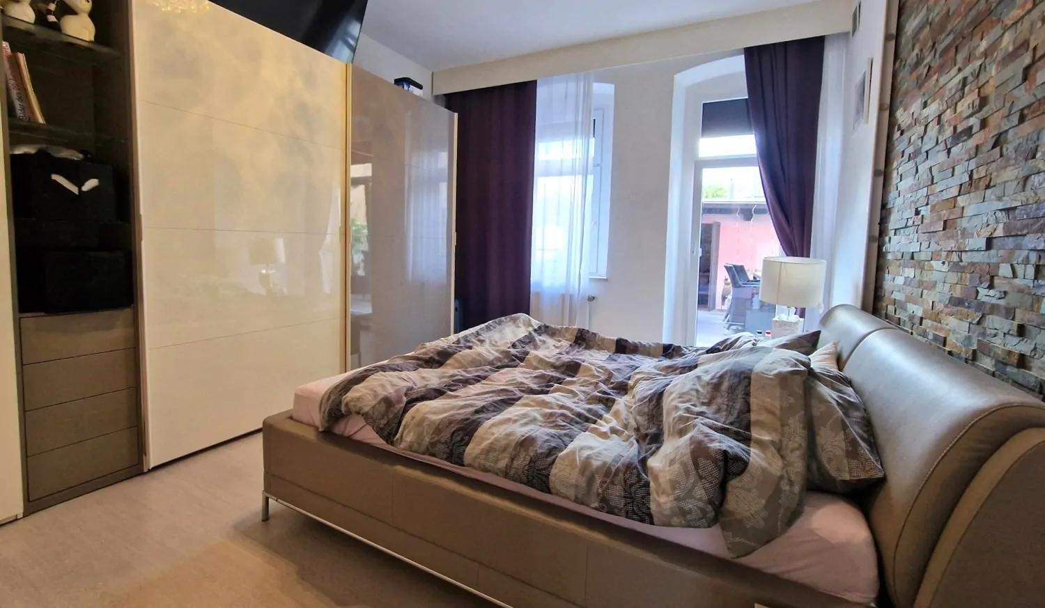 Schlafzimmer Wohneineit 1.OG