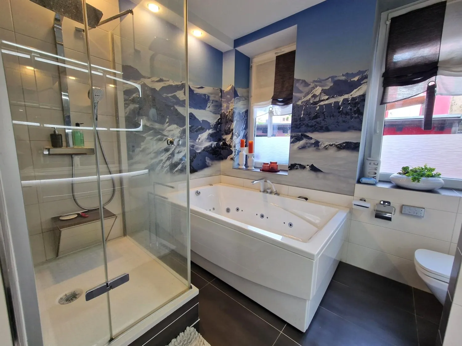Badezimmer Wohneinheit 1.OG