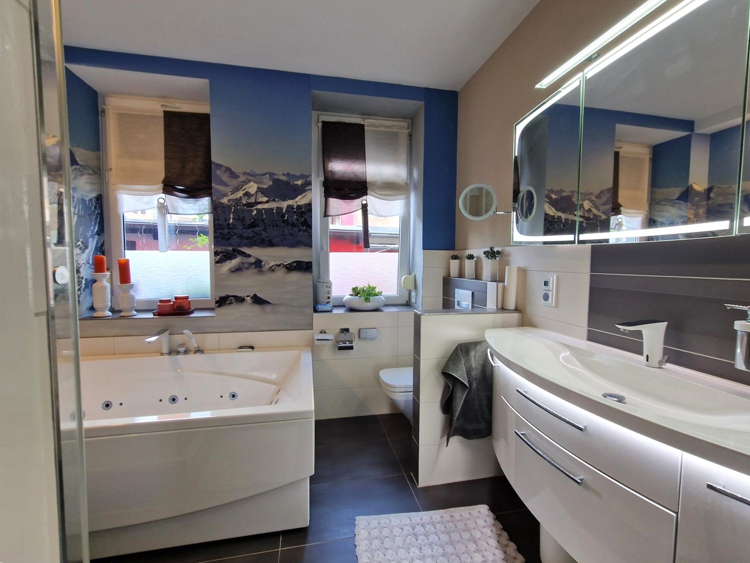 Badezimmer Wohneinheit 1.OG