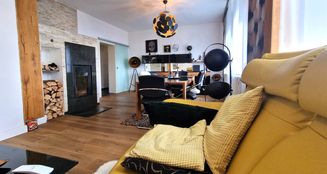 von_poll_real_estate_property_25468004_image_2