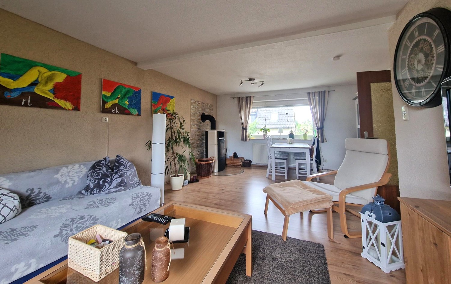 Wohn- und Esszimmer