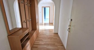von_poll_real_estate_property_25468009_image_6