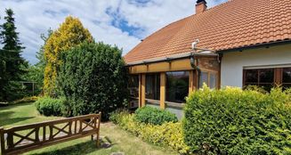 von_poll_real_estate_property_25468007_image_0