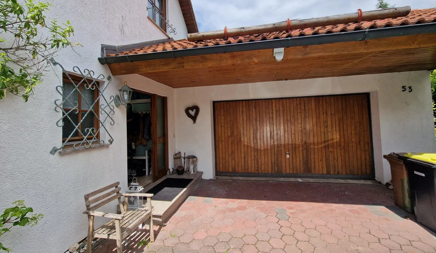 Eingangsbereich/Garage