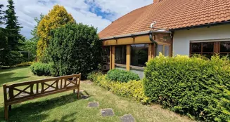 von_poll_real_estate_property_25468007_image_0