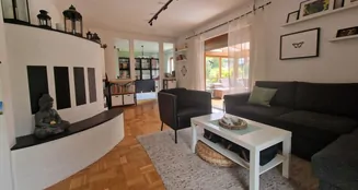 von_poll_real_estate_property_25468007_image_2