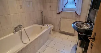 von_poll_real_estate_property_25468015_image_5