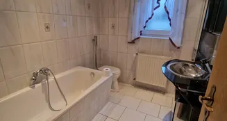 von_poll_real_estate_property_25468015_image_5