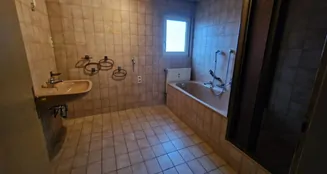 von_poll_real_estate_property_25468015_image_11