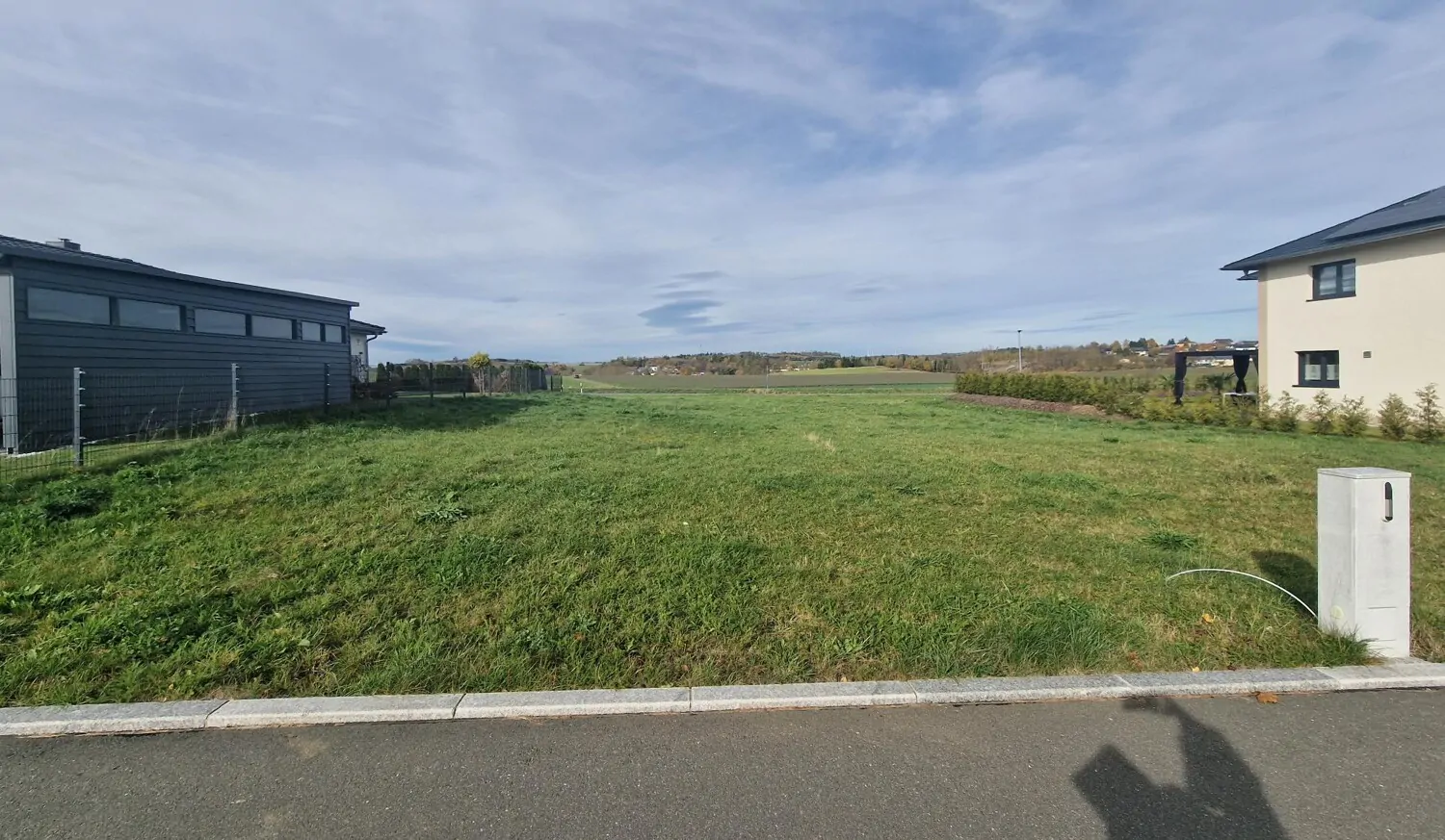 **Voll erschlossenes Baugrundstück im attraktiven Neubaugebiet von Trogen**
