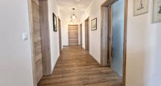 von_poll_real_estate_property_25468013_image_2