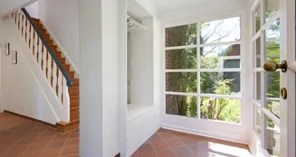 von_poll_real_estate_property_24276007_image_2