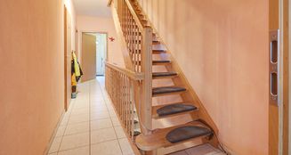 von_poll_real_estate_property_24276008_image_2