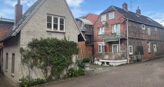 von_poll_real_estate_property_25276011_image_1