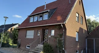 von_poll_real_estate_property_25445004_image_0