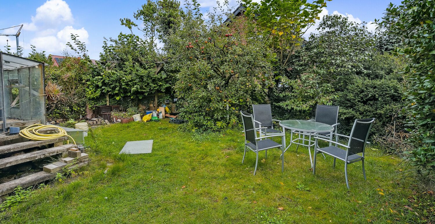 Garten mit Obstbaumbestand
