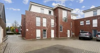 von_poll_real_estate_property_25445013_image_1