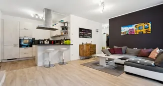 von_poll_real_estate_property_25445013_image_7