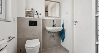 von_poll_real_estate_property_25445011_image_20