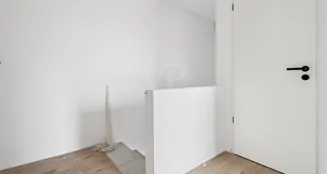 von_poll_real_estate_property_25445011_image_11