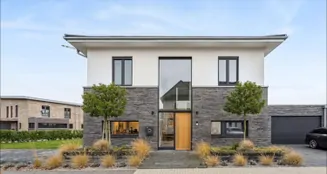 von_poll_real_estate_property_25445014_image_0