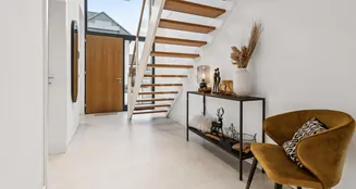 von_poll_real_estate_property_25445014_image_2