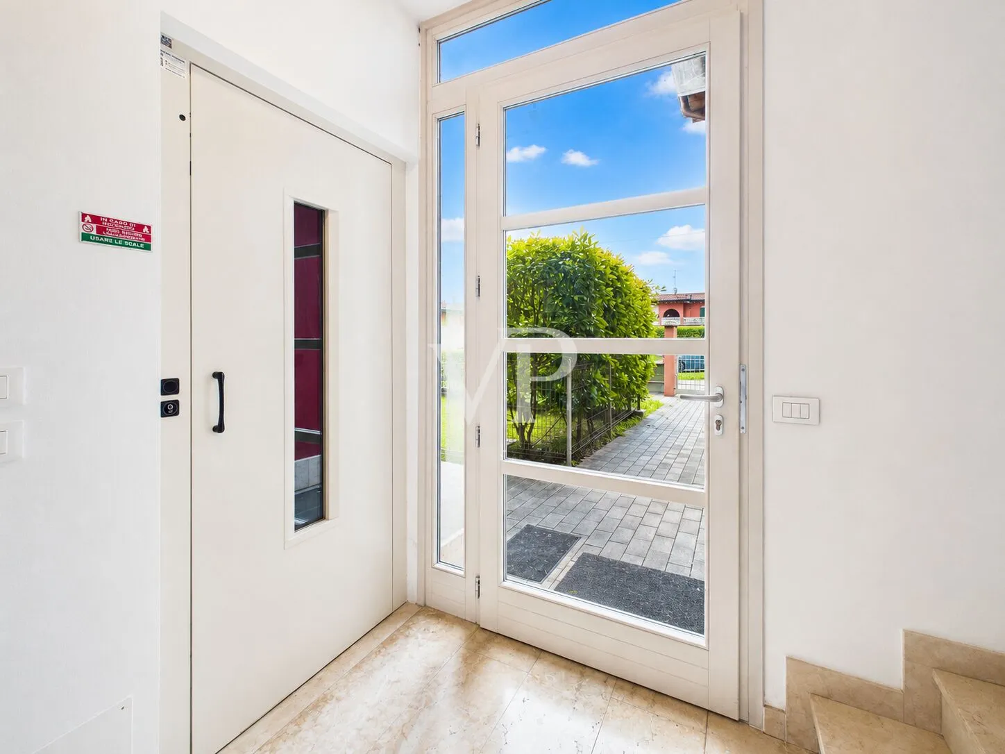 Appartamento Trilocale in residence con piscina a Lazise