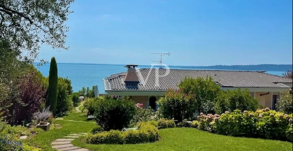 69c9453c-63d1-48a8-8eaf-025216f013e4