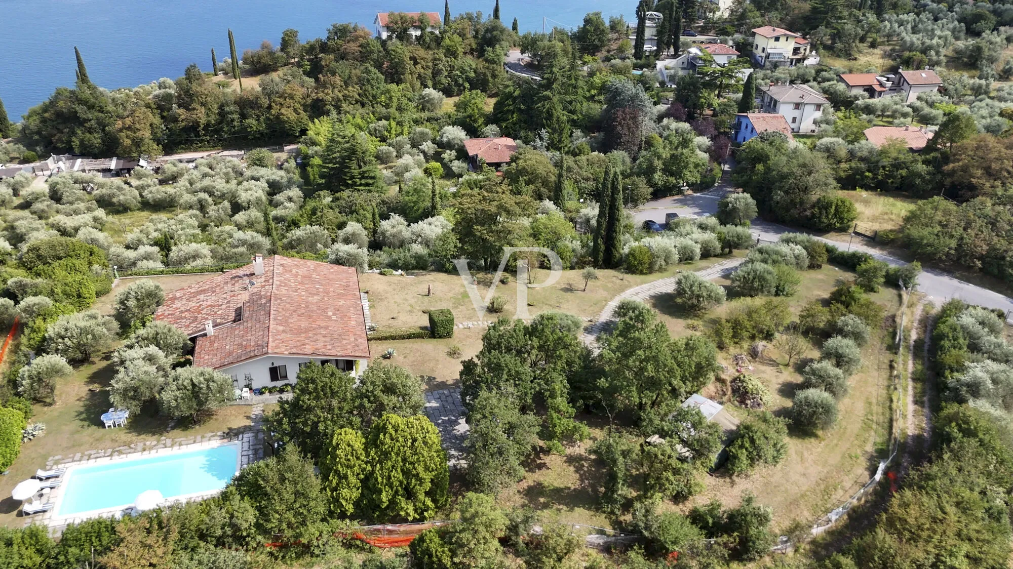 Exklusive Villa mit Seeblick in Toscolano Maderno
