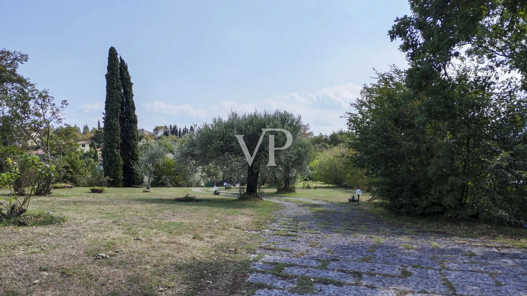 Exklusive Villa mit Seeblick in Toscolano Maderno