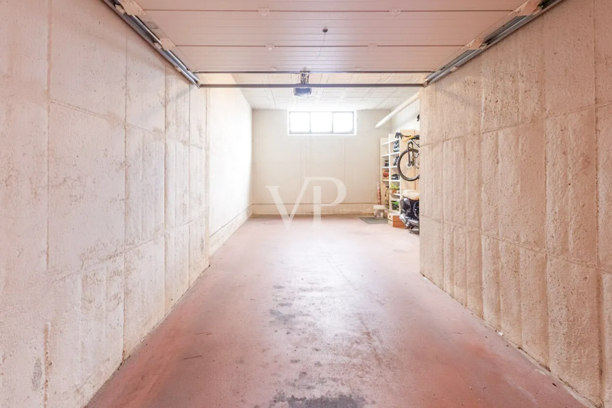 Garage 2