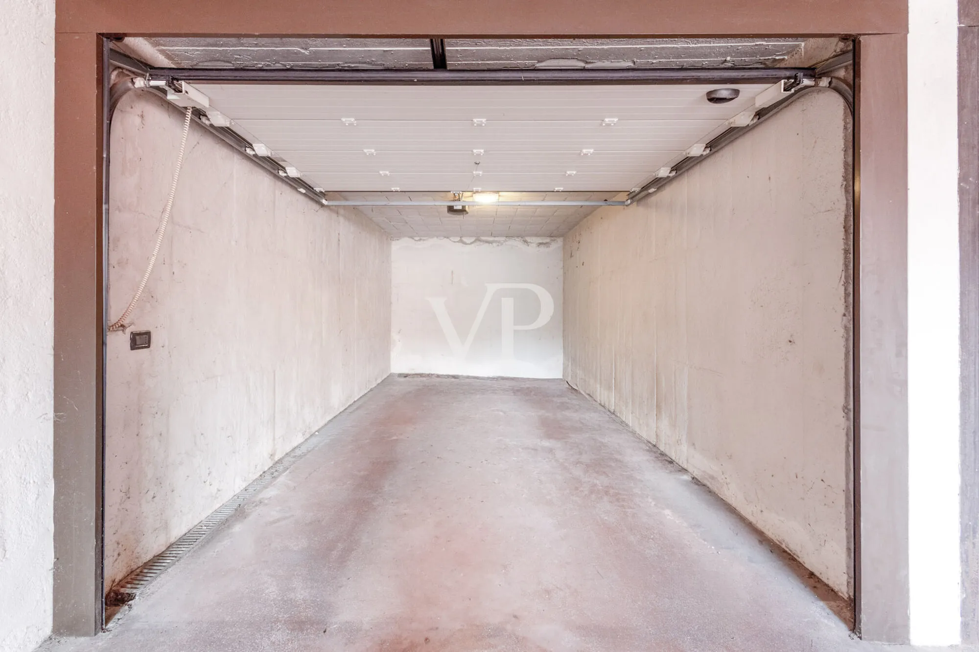 Garage 1