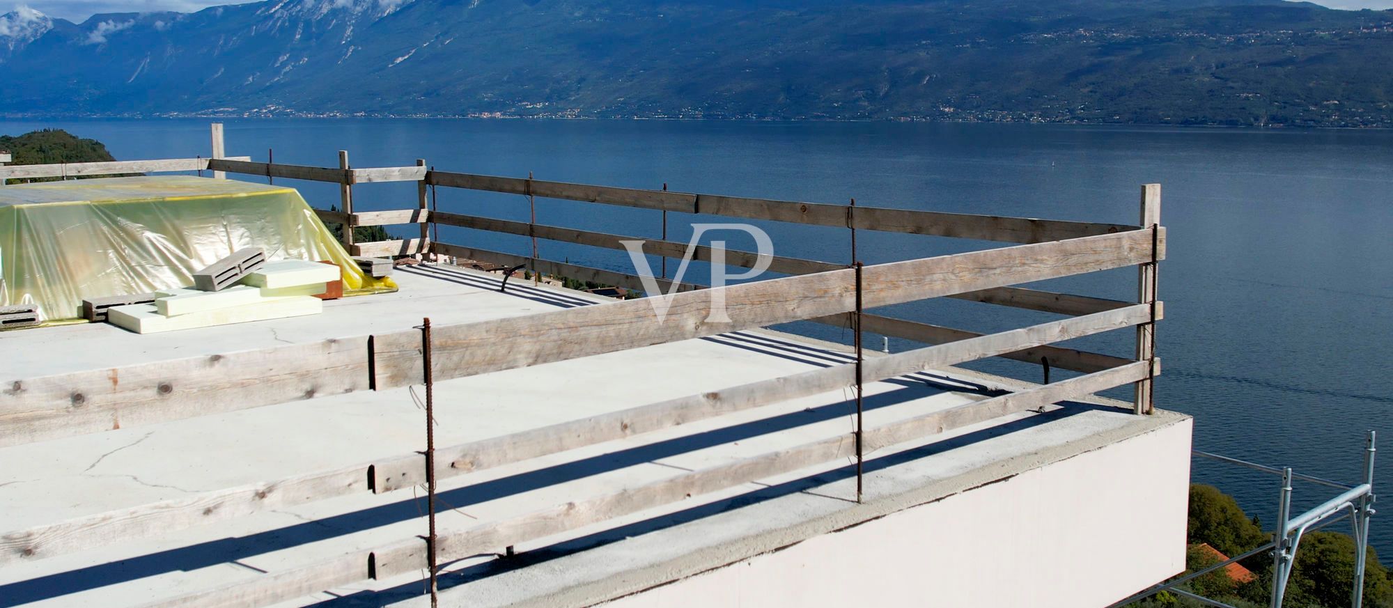 Gorgeous villa with lake view and private pool