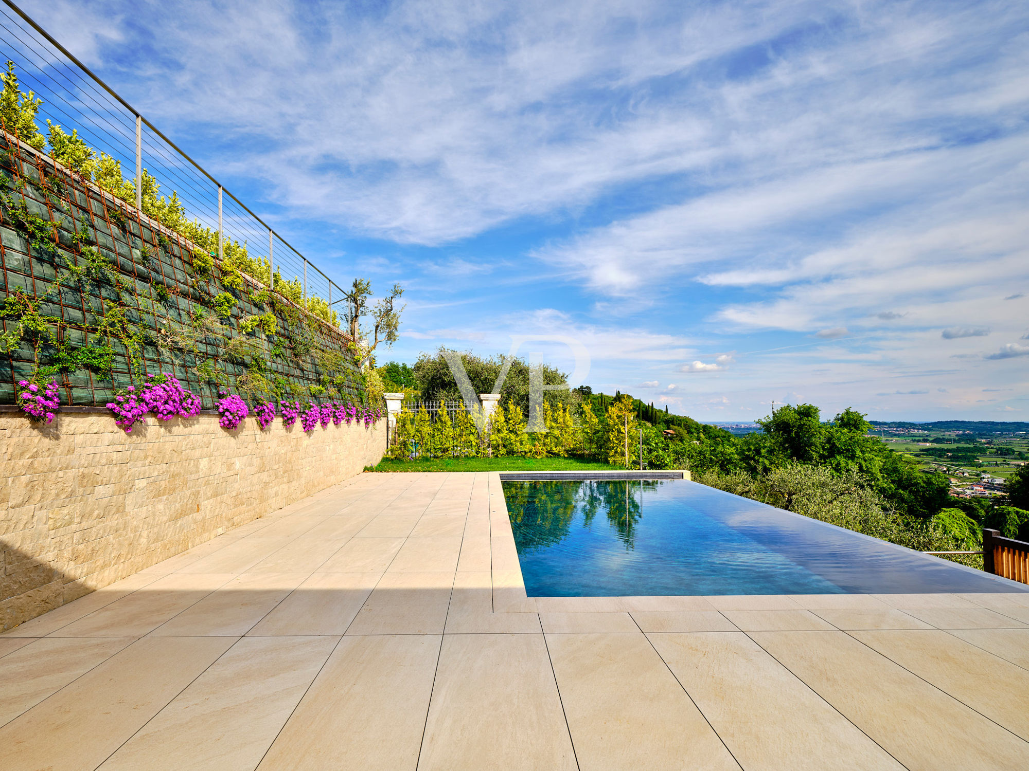 Terrace with Infinity Pool