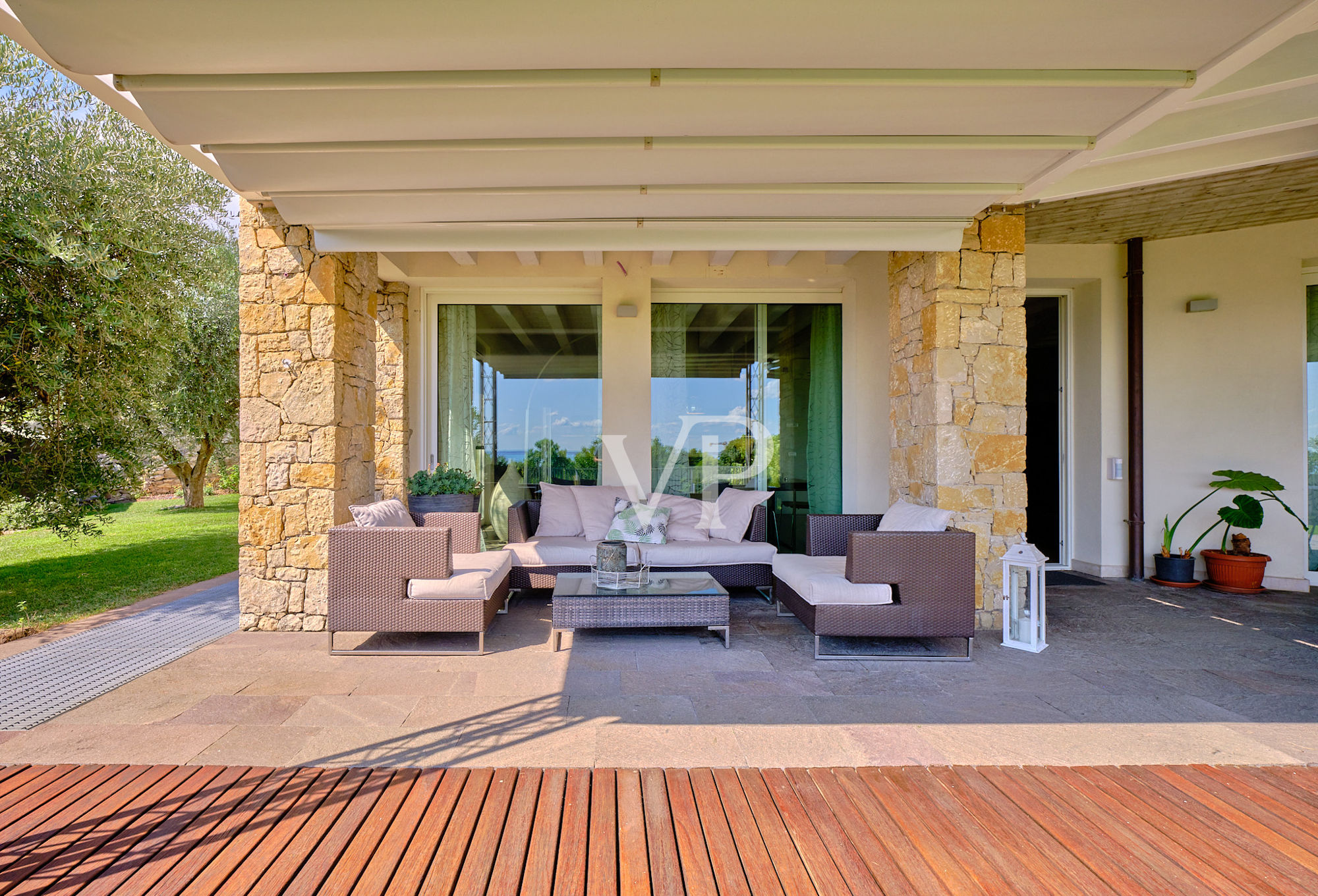 Villa avec vue imprenable sur le lac près du centre historique