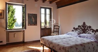 von_poll_real_estate_property_IT244921309_image_17