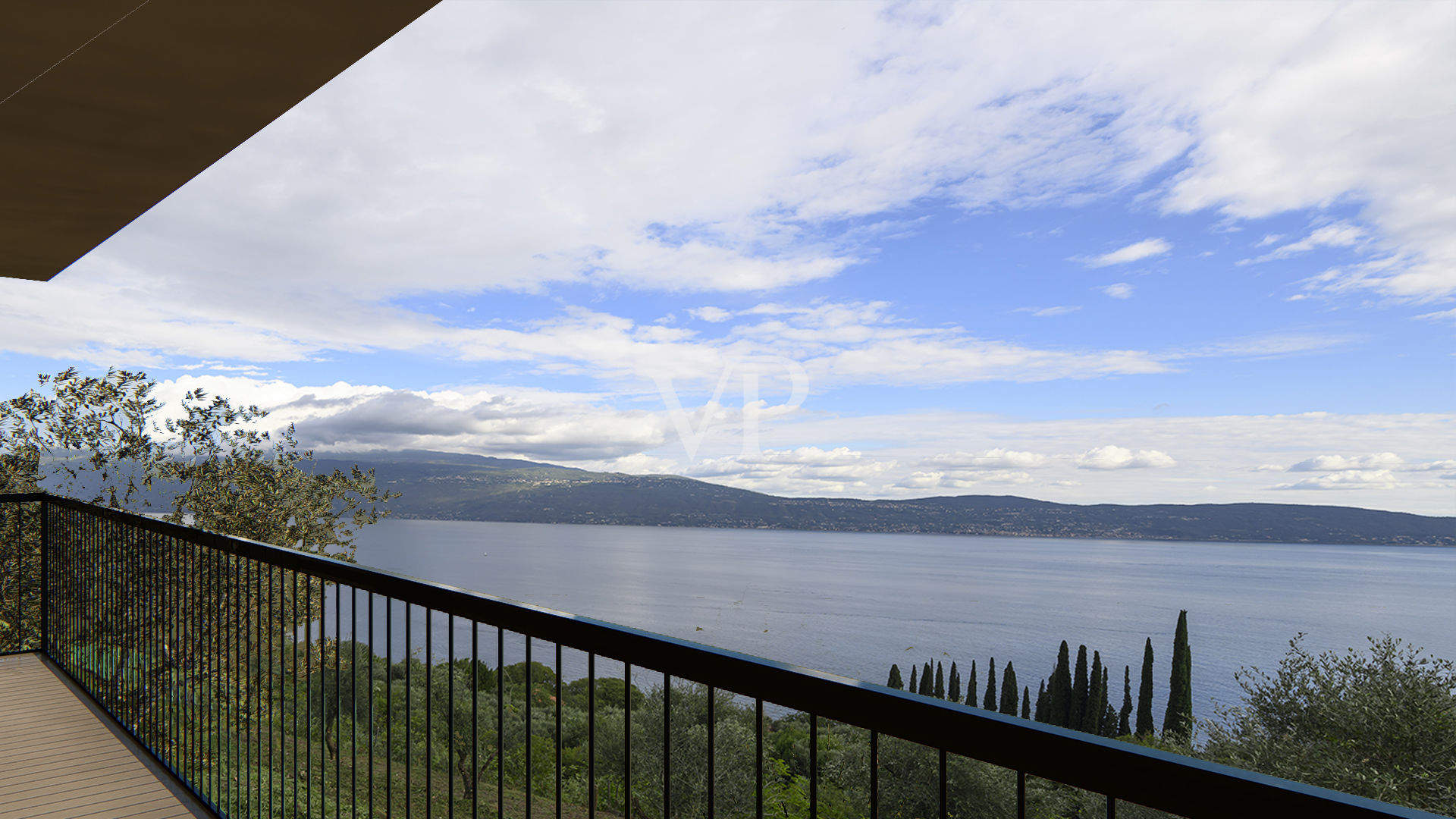 Terreno edificabile con progetto in zona riservata con vista lago a Toscolano Maderno