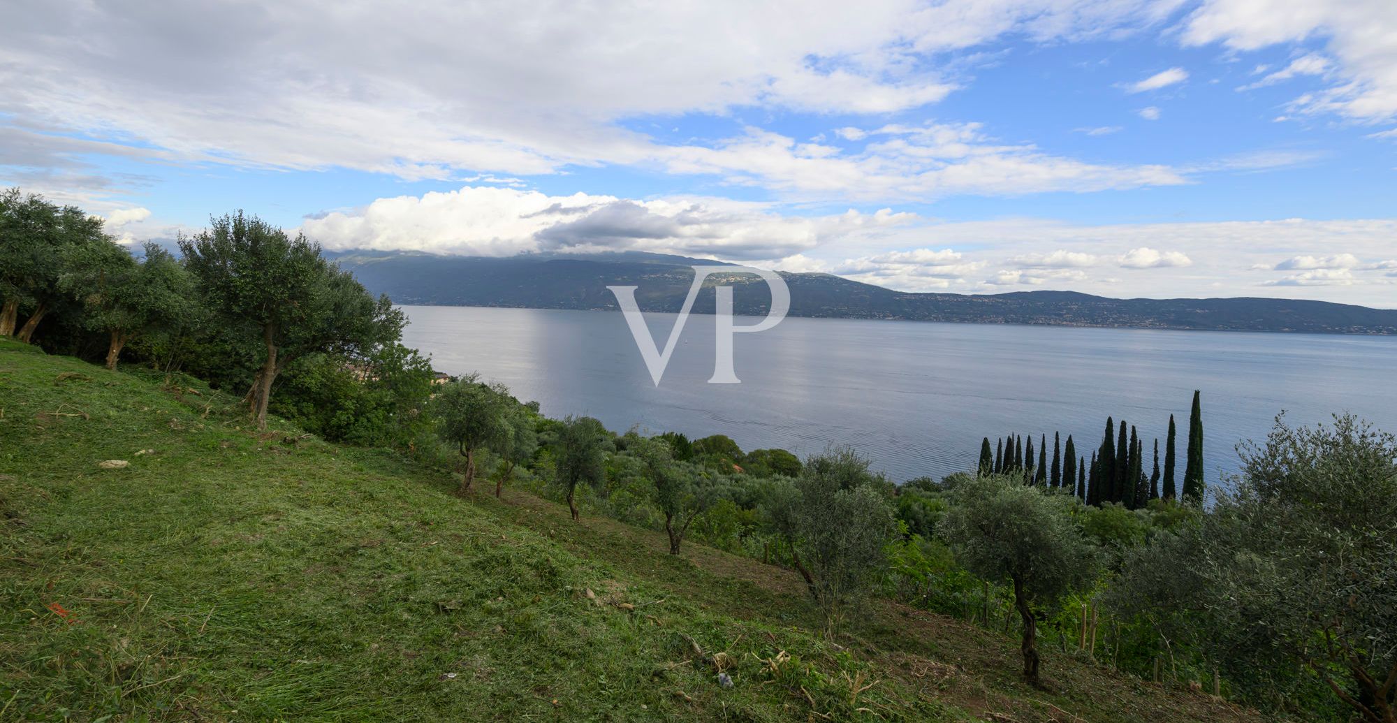 Bauland mit Projekt in privater Lage mit Seeblick in Toscolano Maderno