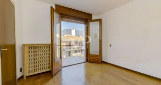 von_poll_real_estate_property_IT244921424_image_31