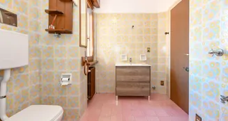 von_poll_real_estate_property_IT244921424_image_16