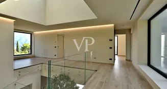 von_poll_real_estate_property_IT244151440_image_12